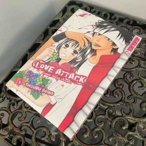 📘 3 for $20 Manga DEAL! 📘
TOKYOPOP Love Attack by Shizuru Seino
Volume 5
